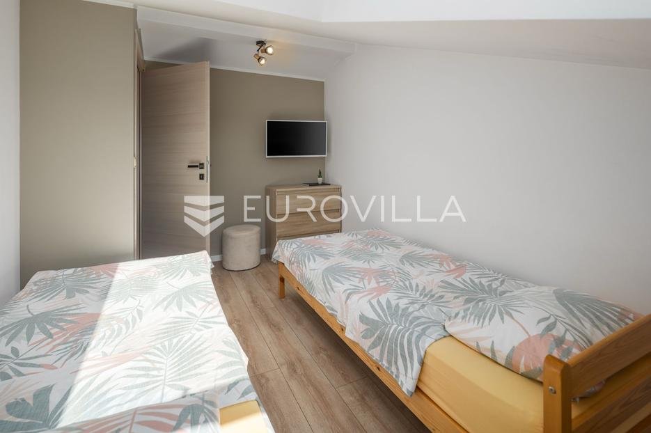 Apartment Zu vermieten - Istarska Poreč