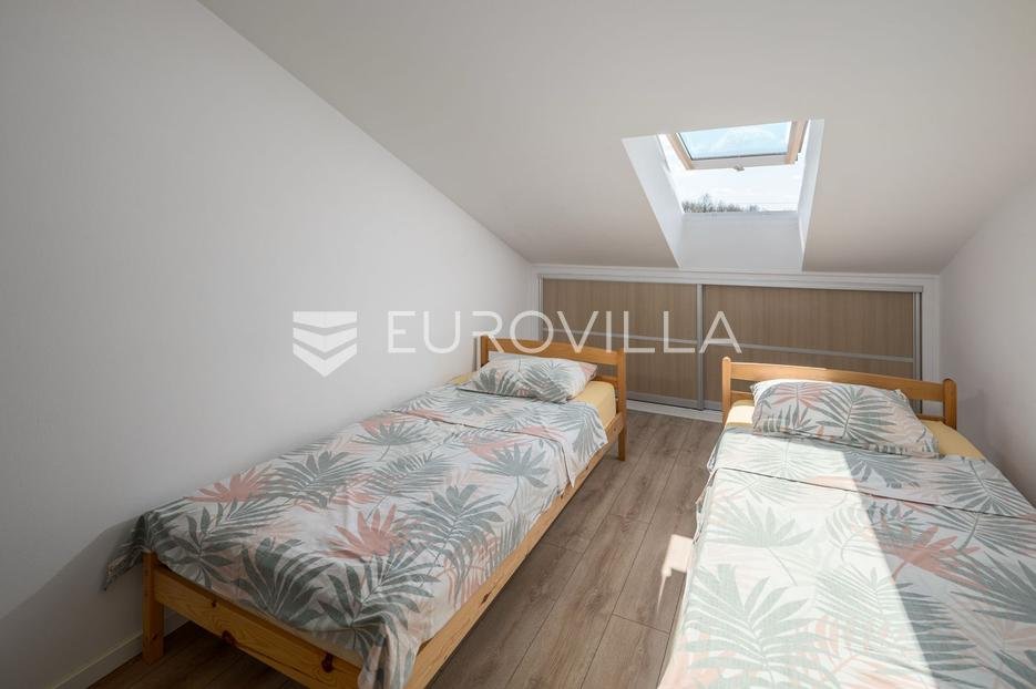 Apartment Zu vermieten - Istarska Poreč