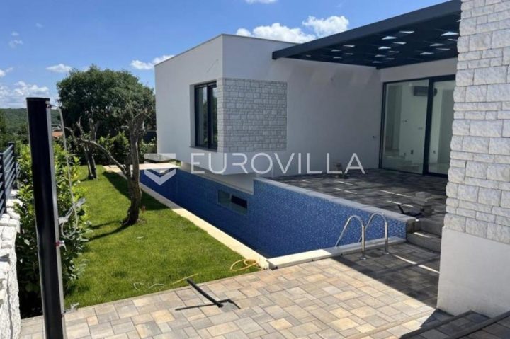 Maison à vendre 218 m² – Rovinjsko Selo
