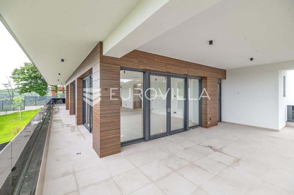 Haus Zu verkaufen -  Brezovica