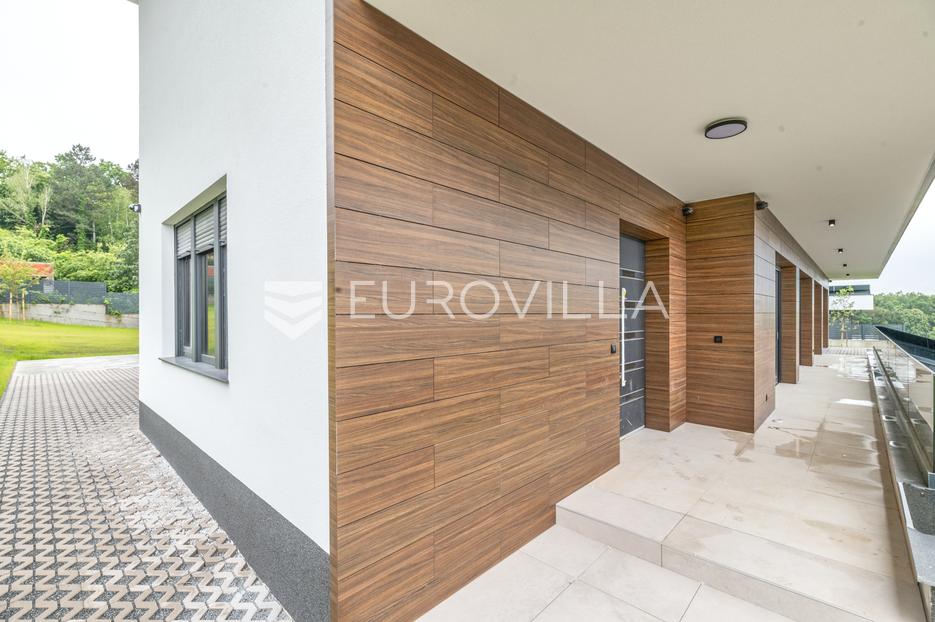Haus Zu verkaufen -  Brezovica