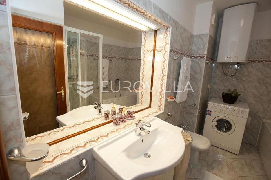 Flat For rent - Primorsko-goranska Crikvenica