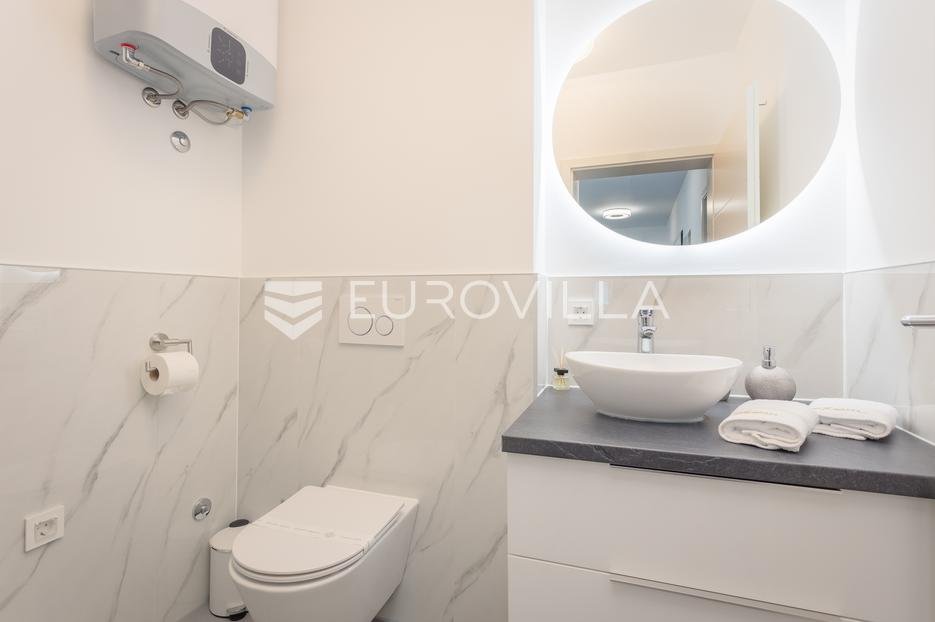Flat For sale - Istarska Pula