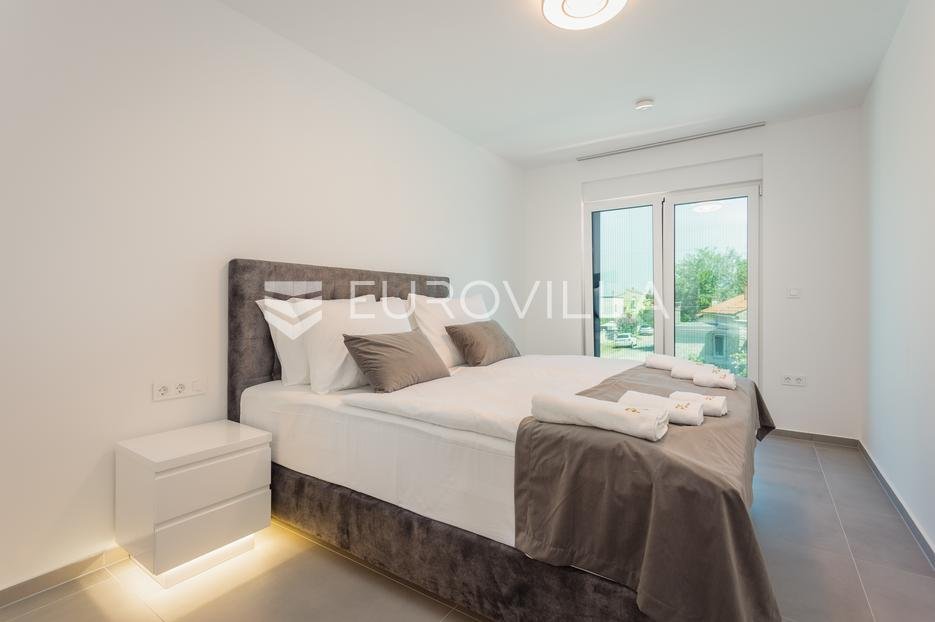 Flat For sale - Istarska Pula
