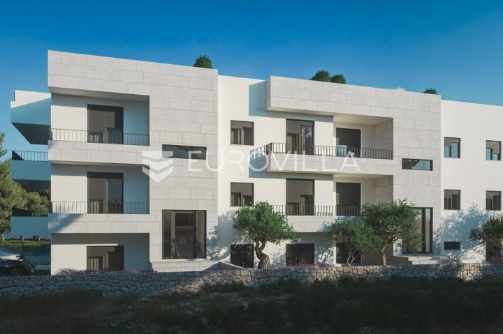 Apartmán na predaj 92 m² – Okrug Gornji