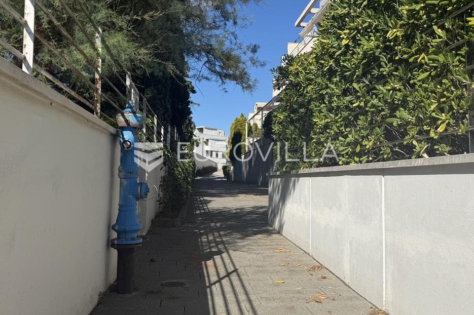 Apartma Naprodaj - Splitsko-dalmatinska Split