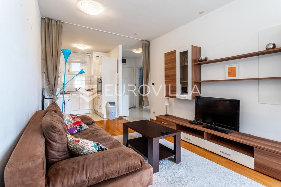Flat For sale - Splitsko-dalmatinska Split