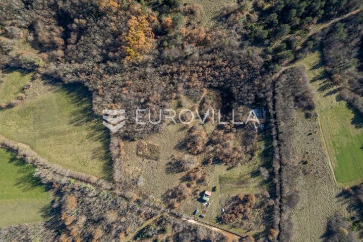 Terreno in vendita 11826 m² – Zabrežani