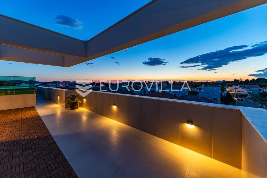 Haus Zu verkaufen - Zadarska Zadar