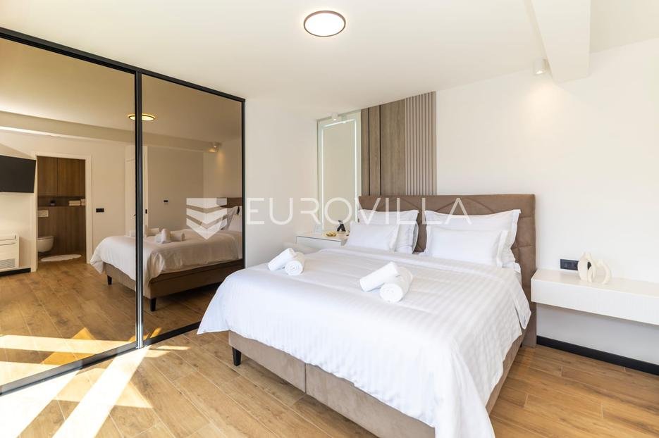 Haus Zu verkaufen - Zadarska Zadar