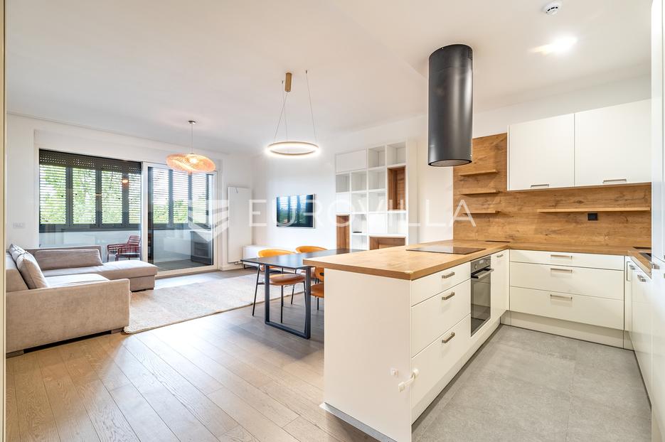 Appartement À vendre -  Peščenica - Žitnjak