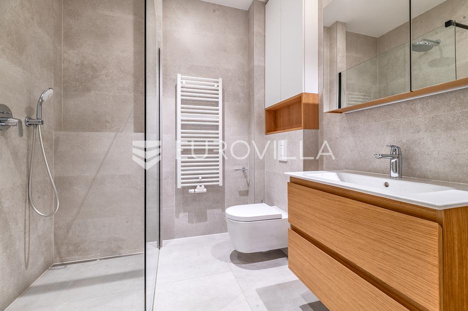 Appartement À vendre -  Peščenica - Žitnjak