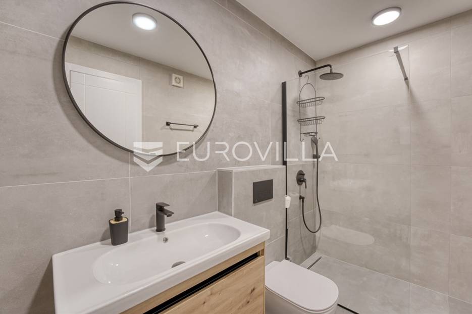 Apartment Zu verkaufen -  Krk