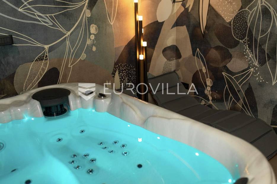 Apartment Zu verkaufen -  Krk