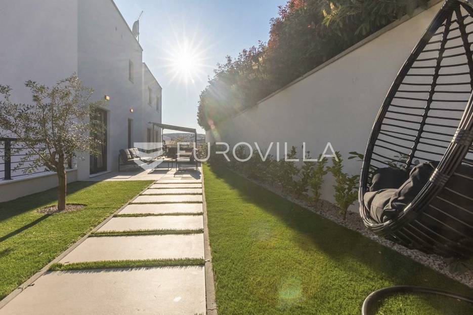 Apartment Zu verkaufen -  Krk
