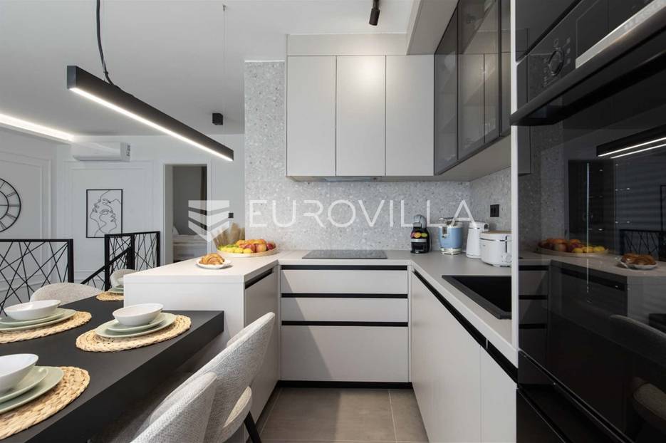 Apartment Zu verkaufen -  Krk