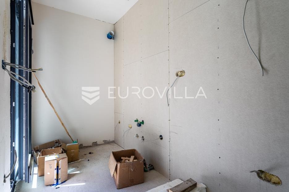 Apartmán Na predaj - Splitsko-dalmatinska Podstrana