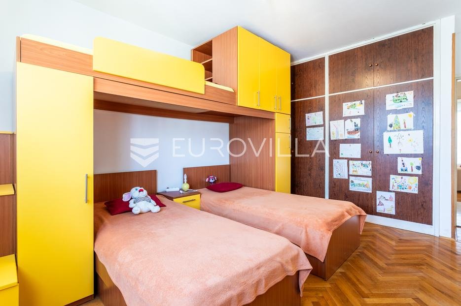 Flat For sale - Splitsko-dalmatinska Split