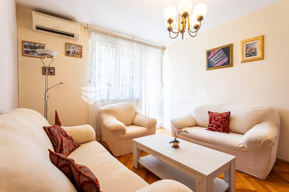 Flat For sale - Splitsko-dalmatinska Split