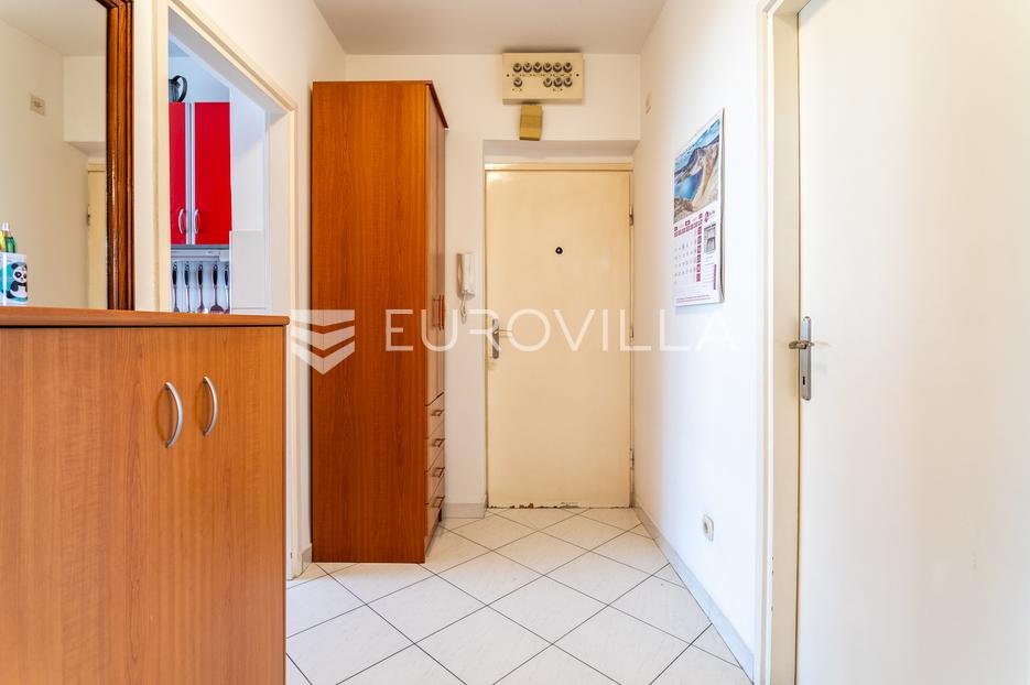 Flat For sale - Splitsko-dalmatinska Split