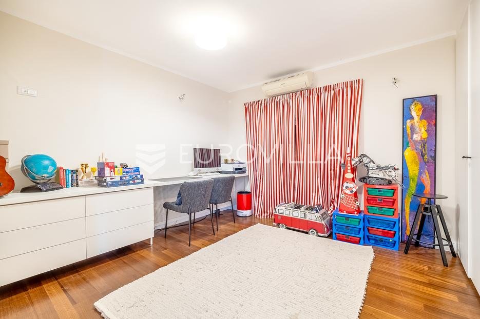 Casa In vendita - Grad Zagreb Podsljeme