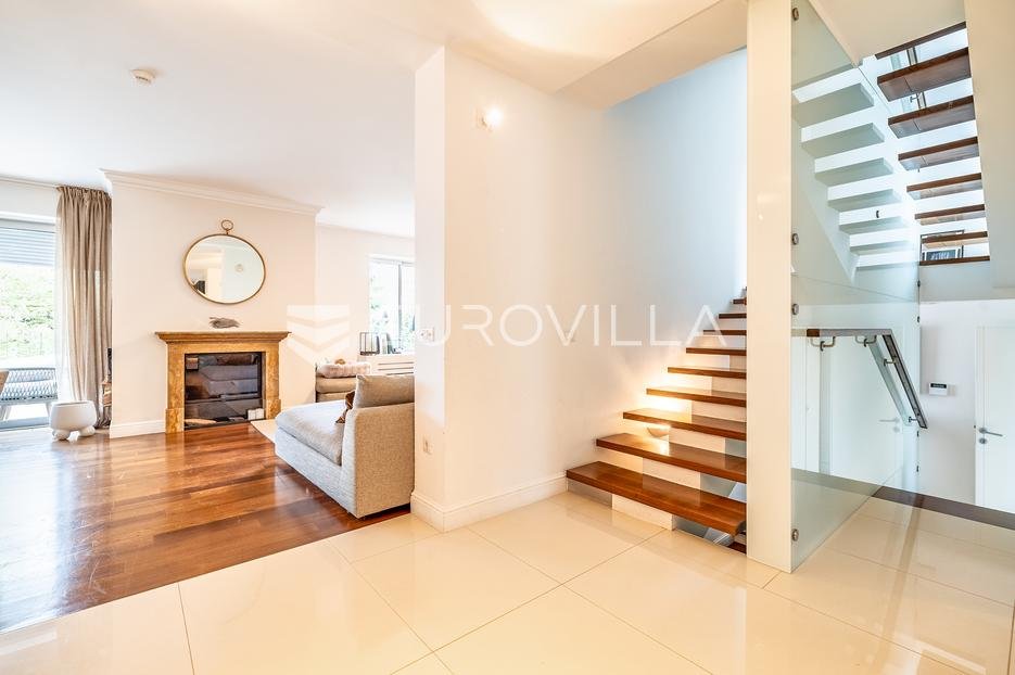Casa In vendita - Grad Zagreb Podsljeme