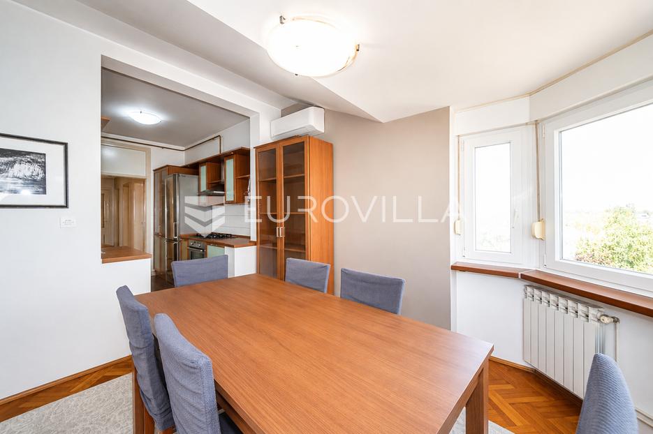 Apartmán Na predaj -  Maksimir
