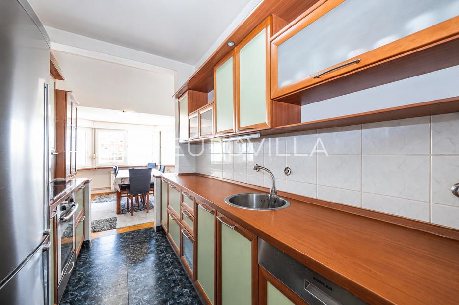 Apartmán Na predaj -  Maksimir