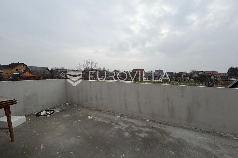 Stan Na prodaju -  Đakovo
