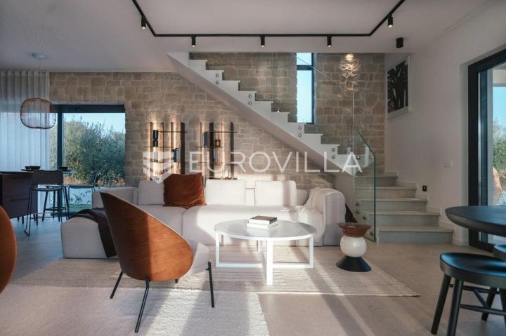 Haus zu vermieten 165 m² – Gedići