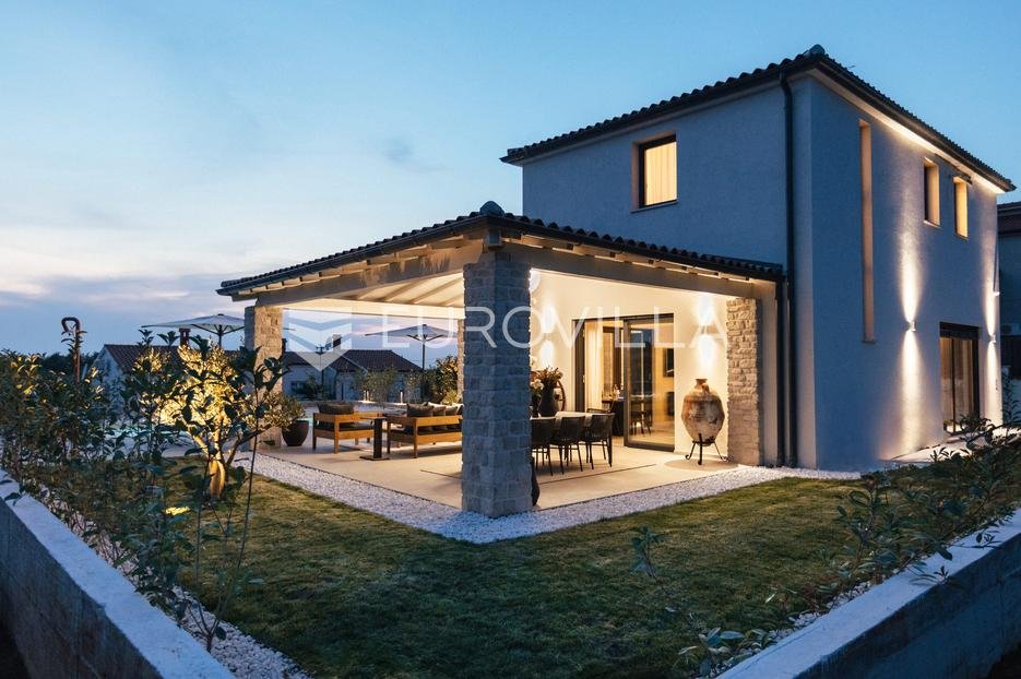 Haus Zu vermieten - Istarska Poreč