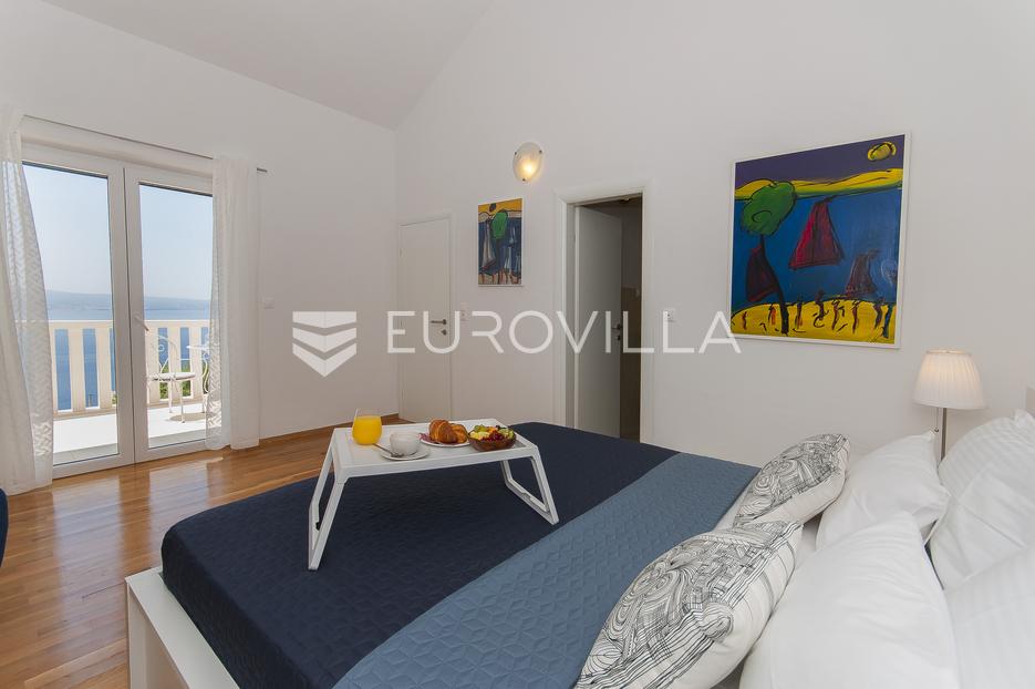 Casa In vendita -  Dugi Rat