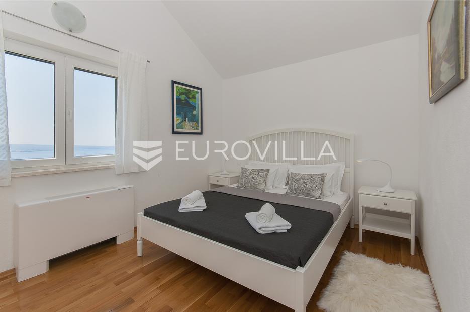 Casa In vendita -  Dugi Rat
