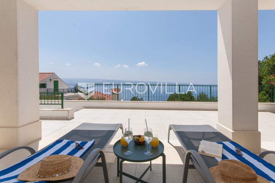 Casa In vendita -  Dugi Rat