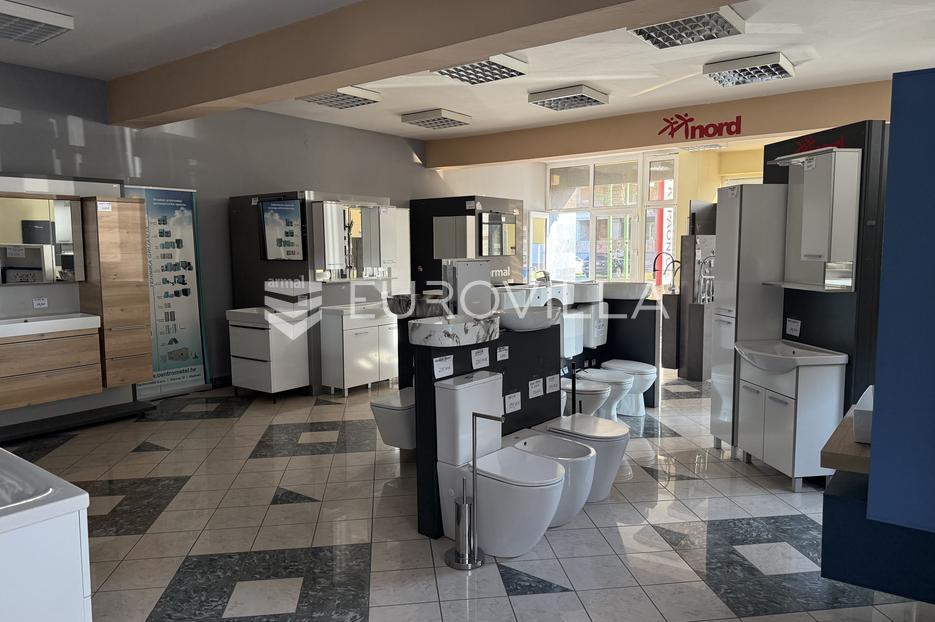Commerciale In vendita -  Vinkovci