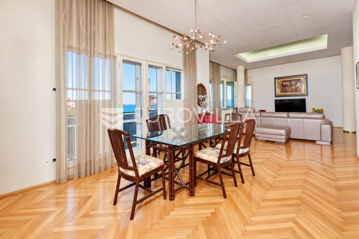 Apartma na predaj 151 m² – Pećine