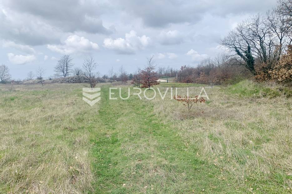 Parcela Naprodaj - Istarska Svetvinčenat
