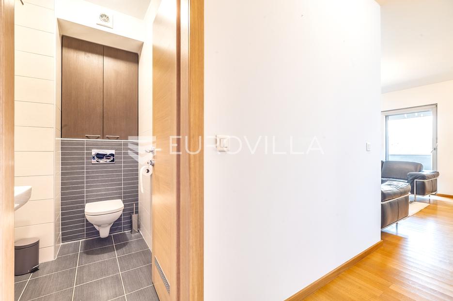 Appartement À vendre -  Trnje