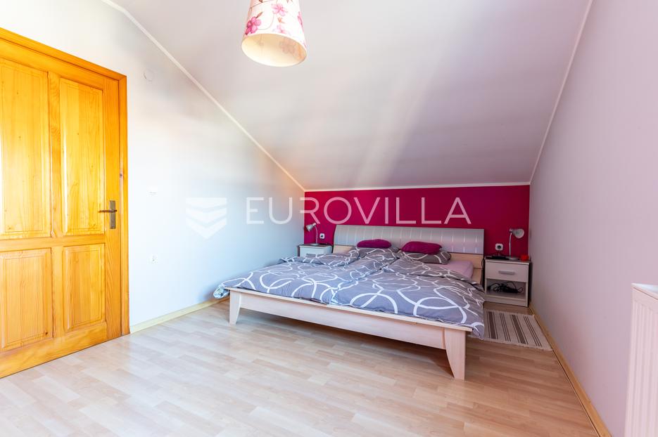 Haus Zu verkaufen -  Požega