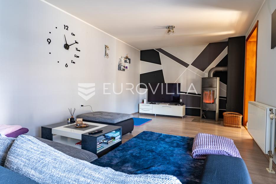 Haus Zu verkaufen -  Požega