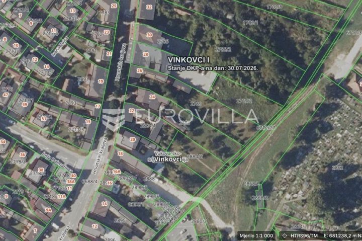 Pozemok na predaj 705 m² – Centar