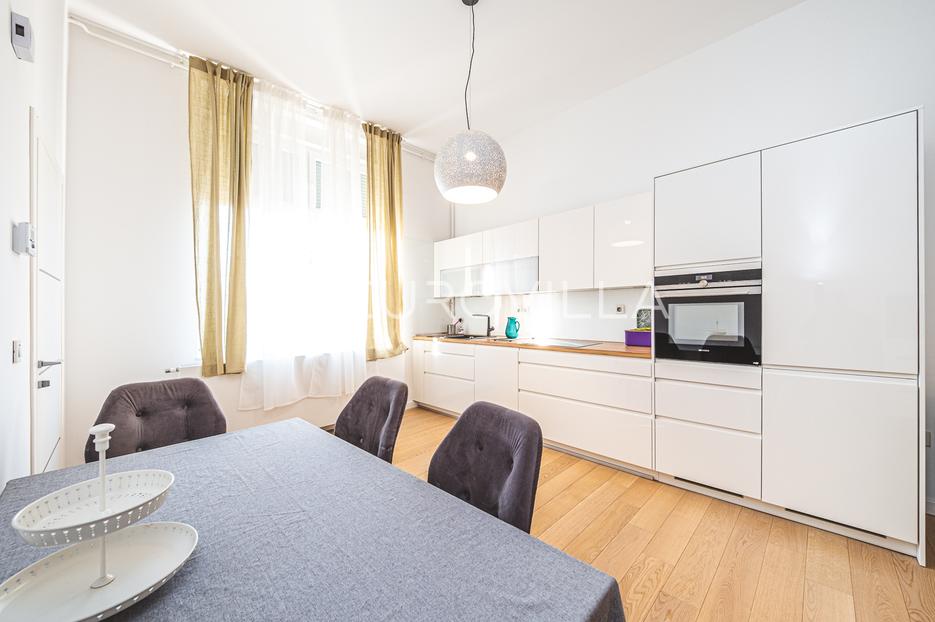 Apartmán Na prodej -  Donji Grad