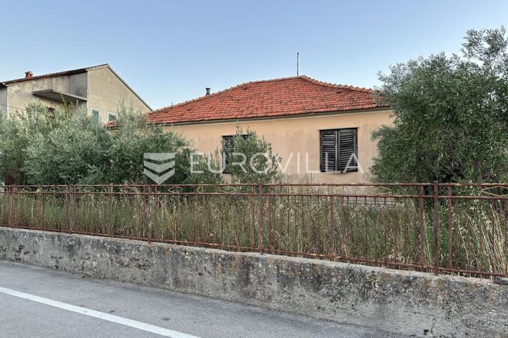 Pozemek na prodej 1090 m² – Arbanasi
