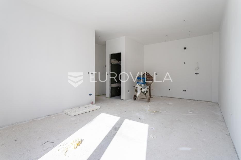 Apartmán Na prodej - Splitsko-dalmatinska Trogir - foto 1/9
