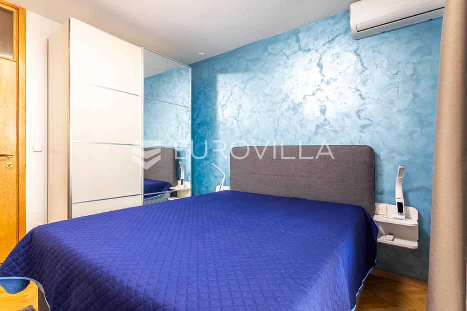 Appartamento In vendita -  Split
