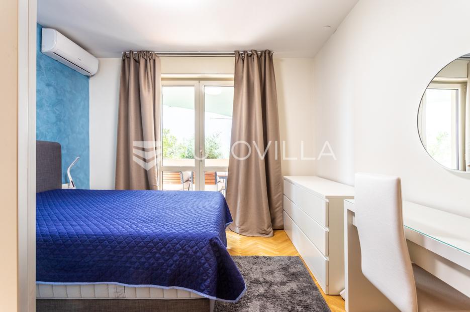 Appartamento In vendita -  Split