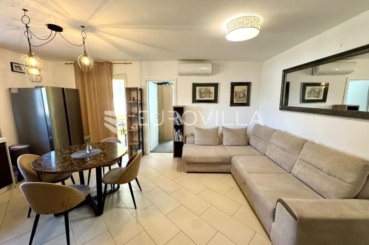 Stan na prodaju 67 m² – Veli Vrh