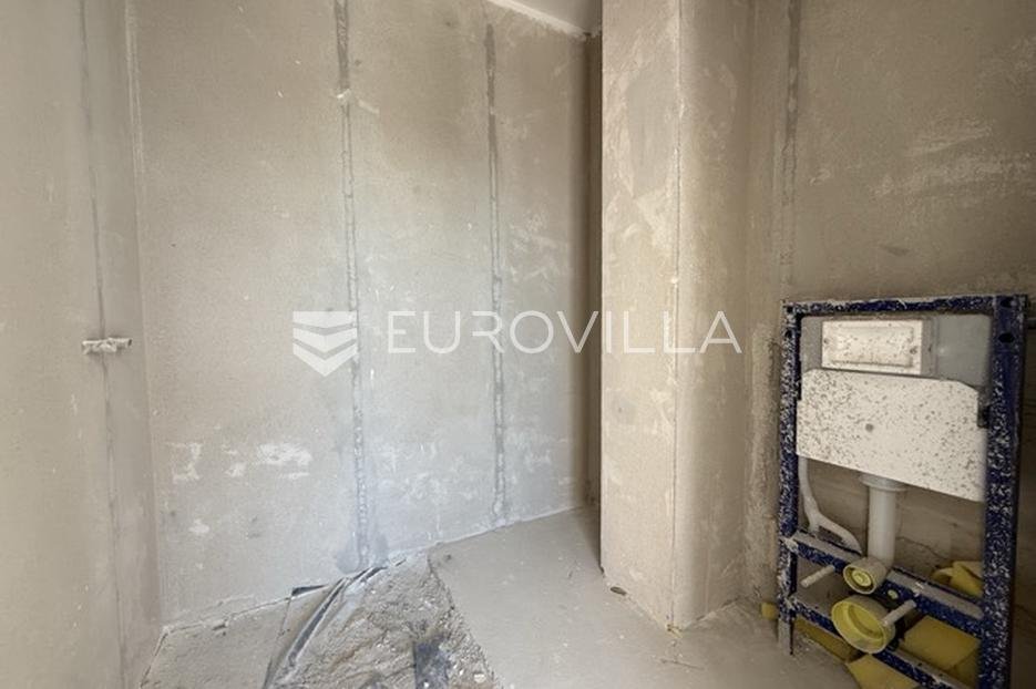 House For sale - Istarska Ližnjan