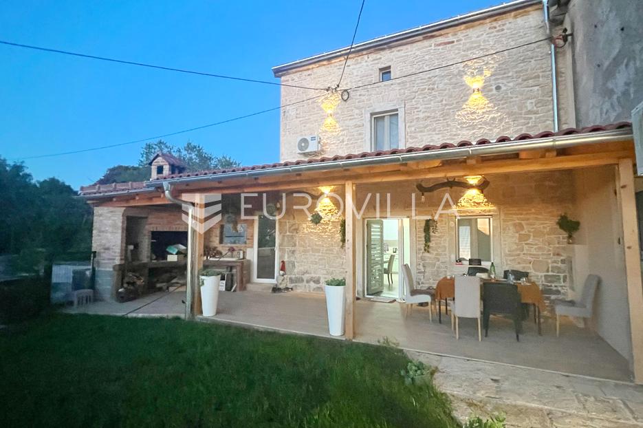 Kuća Na prodaju Hrboki