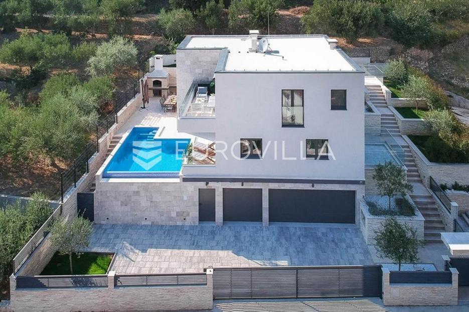 Haus Zu verkaufen -  Split - Okolica